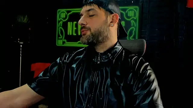 Snapshot of LexXHardy chatting on March 21, 9:12 am LexXHardy online show from March 21, 9:12 am