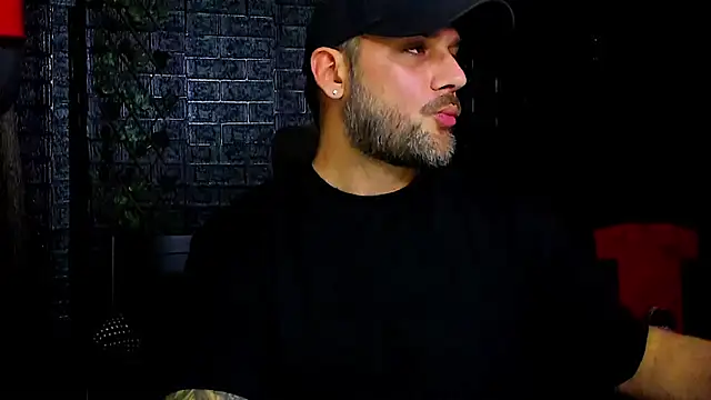 Snapshot of LexXHardy chatting on September 9, 9:53 am LexXHardy online show from September 9, 9:53 am