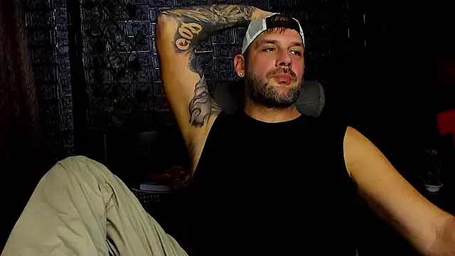 Snapshot of LexXHardy chatting on September 14, 10:20 pm LexXHardy online show from September 14, 10:20 pm