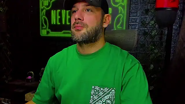 Snapshot of LexXHardy chatting on September 19, 2:07 pm LexXHardy online show from September 19, 2:07 pm