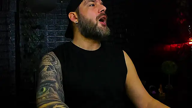 Snapshot of LexXHardy chatting on November 23, 2:28 pm LexXHardy online show from November 23, 2:28 pm