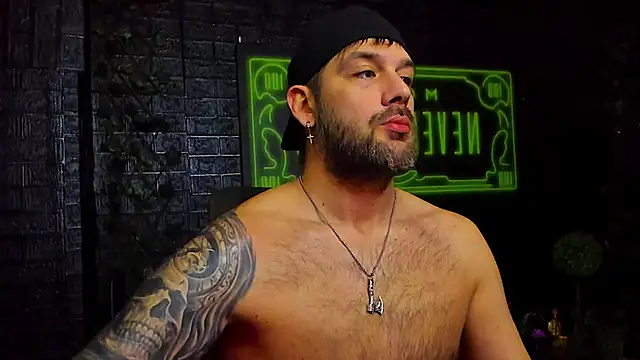 Snapshot of LexXHardy chatting on December 14, 12:54 pm LexXHardy online show from December 14, 12:54 pm