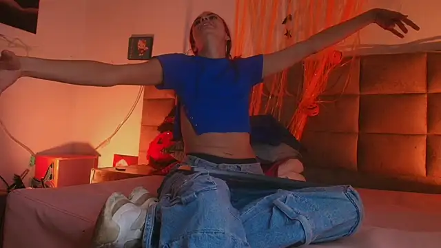 Snapshot of _sex_mia chatting on October 24, 7:21 pm sex mia online show from October 24, 7:21 pm