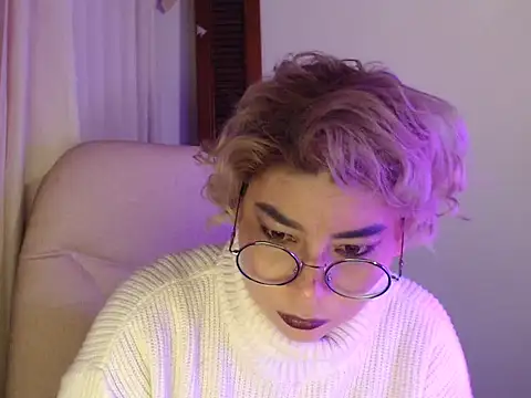 diane fergusson online show from April 21, 8:42 am