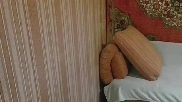 Kathlyn  Heath online show from March 4, 8:48 pm