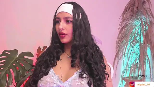 Anngel 1 online show from December 16, 4:01 pm