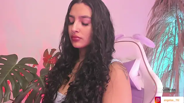 Anngel 1 online show from December 17, 5:08 pm