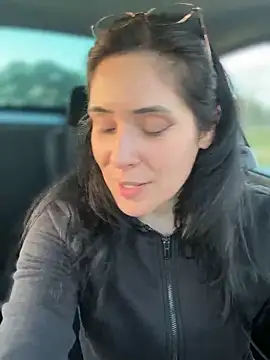 Lilith  D online show from January 28, 5:35 pm