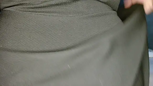 CURVEYDOLLXX online show from December 18, 8:53 am