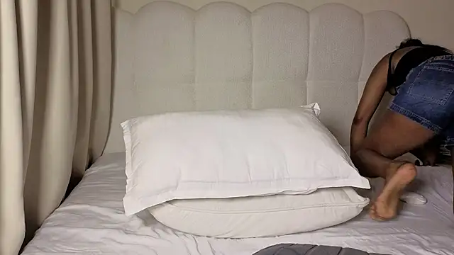Snapshot of sexycabdy chatting on May 27, 1:57 am sexycabdy online show from May 27, 1:57 am