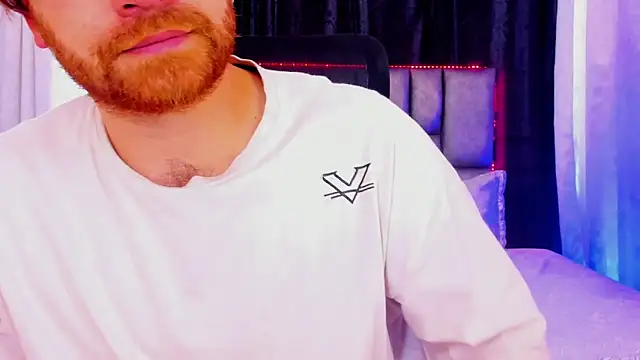 michacosio online show from February 11, 10:28 pm