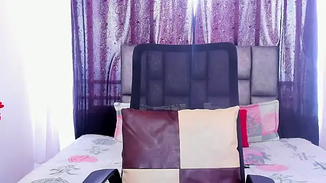 michacosio online show from March 1, 6:21 pm