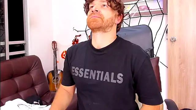 michacosio online show from October 16, 11:28 pm