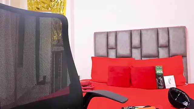 michacosio online show from February 5, 4:50 am