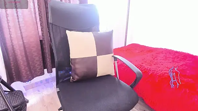 michacosio online show from March 10, 6:02 pm