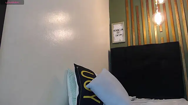 AngelitaWild  online show from February 8, 12:28 am