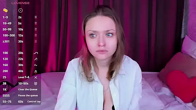 Snapshot of Linda_Bryant chatting on December 27, 1:00 am Linda Bryant online show from December 27, 1:00 am