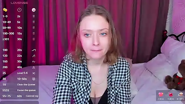 Snapshot of Linda_Bryant chatting on January 23, 3:48 am Linda Bryant online show from January 23, 3:48 am