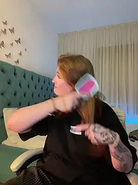  Chlo  e online show from February 13, 10:22 pm