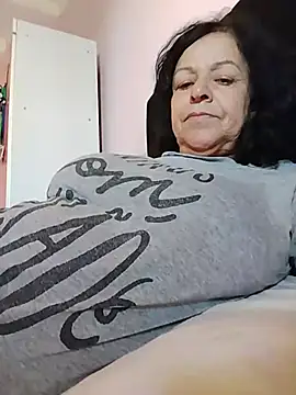 Snapshot of mariy522 chatting on June 29, 3:34 pm mariy522 online show from June 29, 3:34 pm