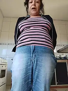 Snapshot of mariy522 chatting on July 16, 11:49 am mariy522 online show from July 16, 11:49 am