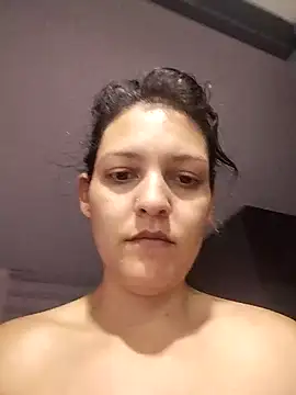 Snapshot of Mia_Hampton chatting on January 19, 7:37 pm Mia Hampton online show from January 19, 7:37 pm