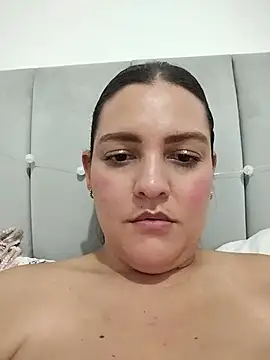 Mia Hampton online show from June 28, 3:56 am