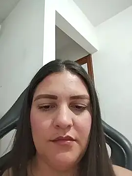 Mia Hampton online show from July 14, 10:37 pm