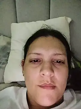 Mia Hampton online show from July 30, 2:32 am