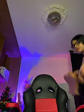 monroe 777 online show from January 1, 9:17 am