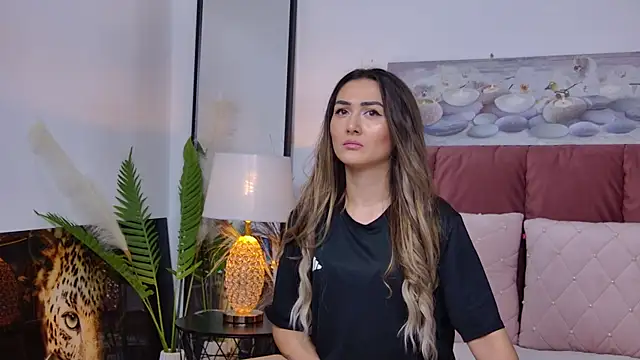 NicolLopeze online show from January 28, 5:56 pm