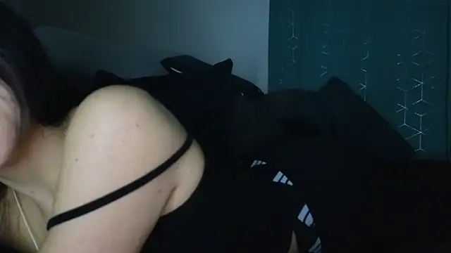 Snapshot of Durghetta chatting on November 13, 11:14 pm Durghetta online show from November 13, 11:14 pm