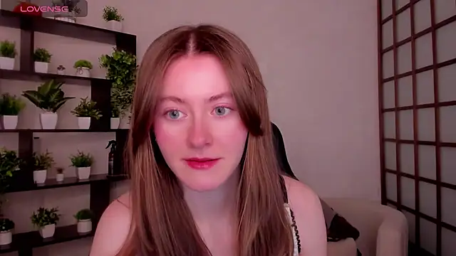 KateCuddle online show from January 19, 2:26 am