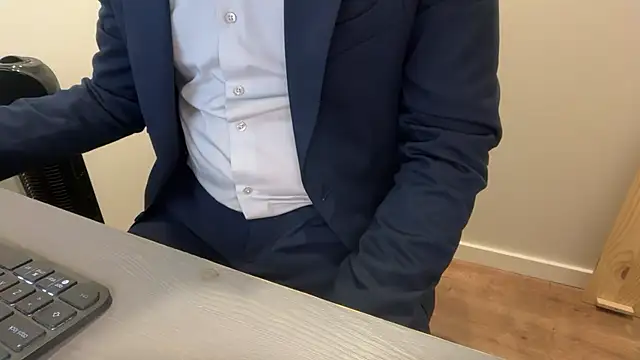 rickyi2023 online show from November 26, 5:25 pm