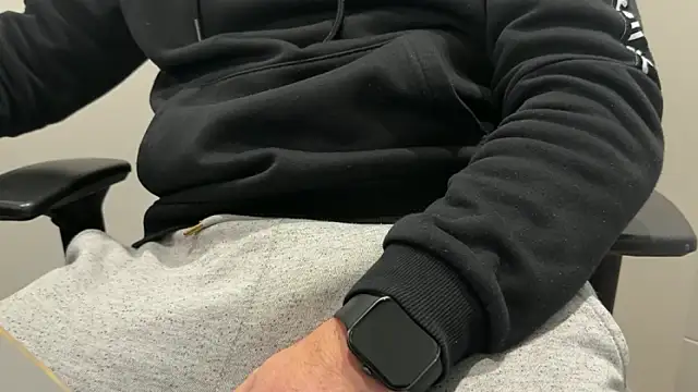 rickyi2023 online show from March 19, 2:21 pm