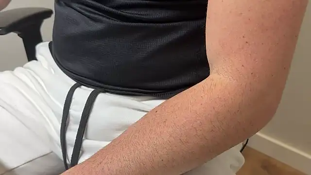 rickyi2023 online show from April 22, 4:19 pm