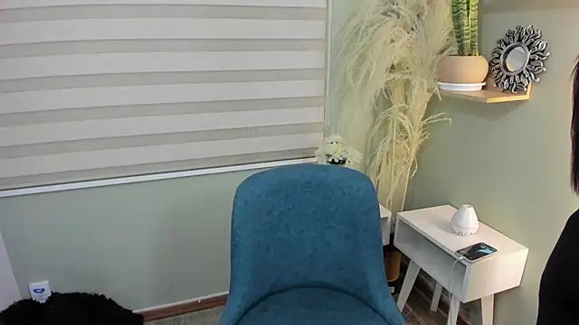 julieta evans  online show from November 7, 11:16 pm