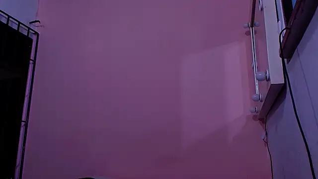 Snapshot of celeste_sea chatting on October 2, 7:10 pm celeste sea online show from October 2, 7:10 pm
