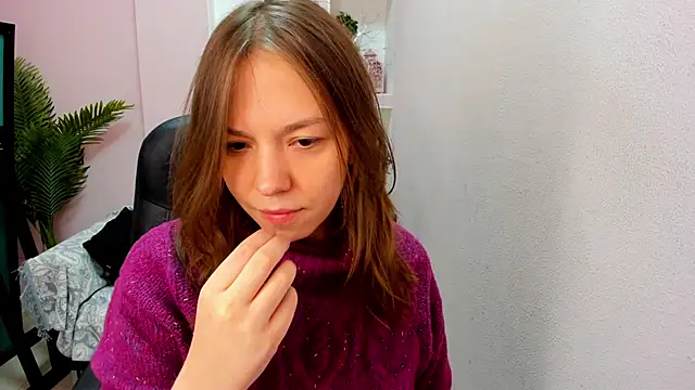 Persephoni online show from February 5, 10:53 am