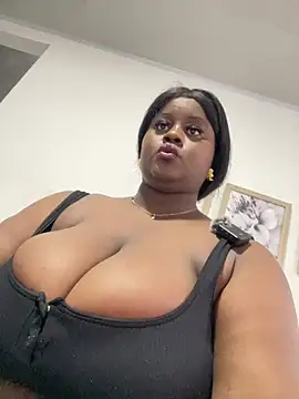 Snapshot of sharik-browns chatting on April 28, 5:29 pm sharik-browns online show from April 28, 5:29 pm