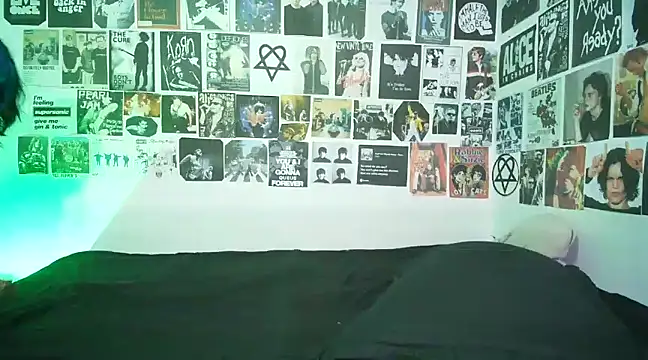 BonnieStardust online show from January 4, 12:48 am