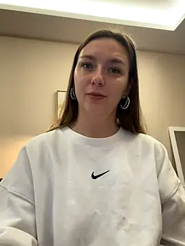 Snapshot of Janeee chatting on December 4, 4:43 am Janeee online show from December 4, 4:43 am