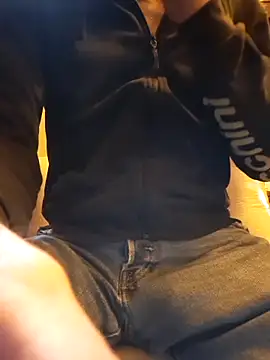 eddouxxx78 online show from April 11, 11:47 am