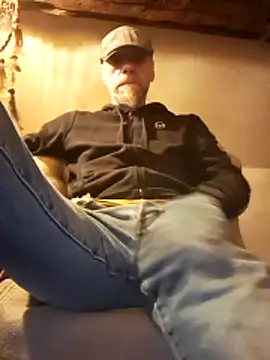 eddouxxx78 online show from April 16, 5:08 am