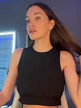 Snapshot of julia_fly chatting on December 20, 9:32 am julia fly online show from December 20, 9:32 am