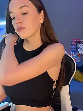 Snapshot of julia_fly chatting on December 21, 12:06 pm julia fly online show from December 21, 12:06 pm