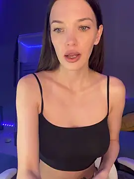 Snapshot of julia_fly chatting on January 24, 12:41 pm julia fly online show from January 24, 12:41 pm