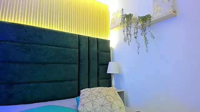 AntonellaaHot online show from March 22, 7:53 pm