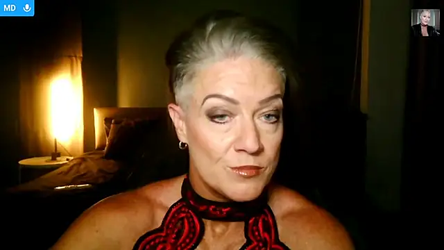 Snapshot of Devon2020 chatting on February 3, 12:10 pm Devon2020 online show from February 3, 12:10 pm