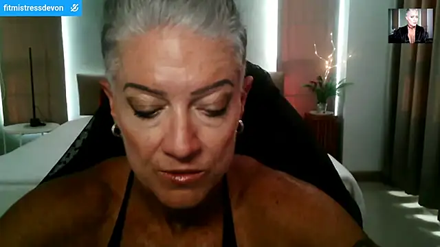 Devon2020 online show from March 25, 10:32 am